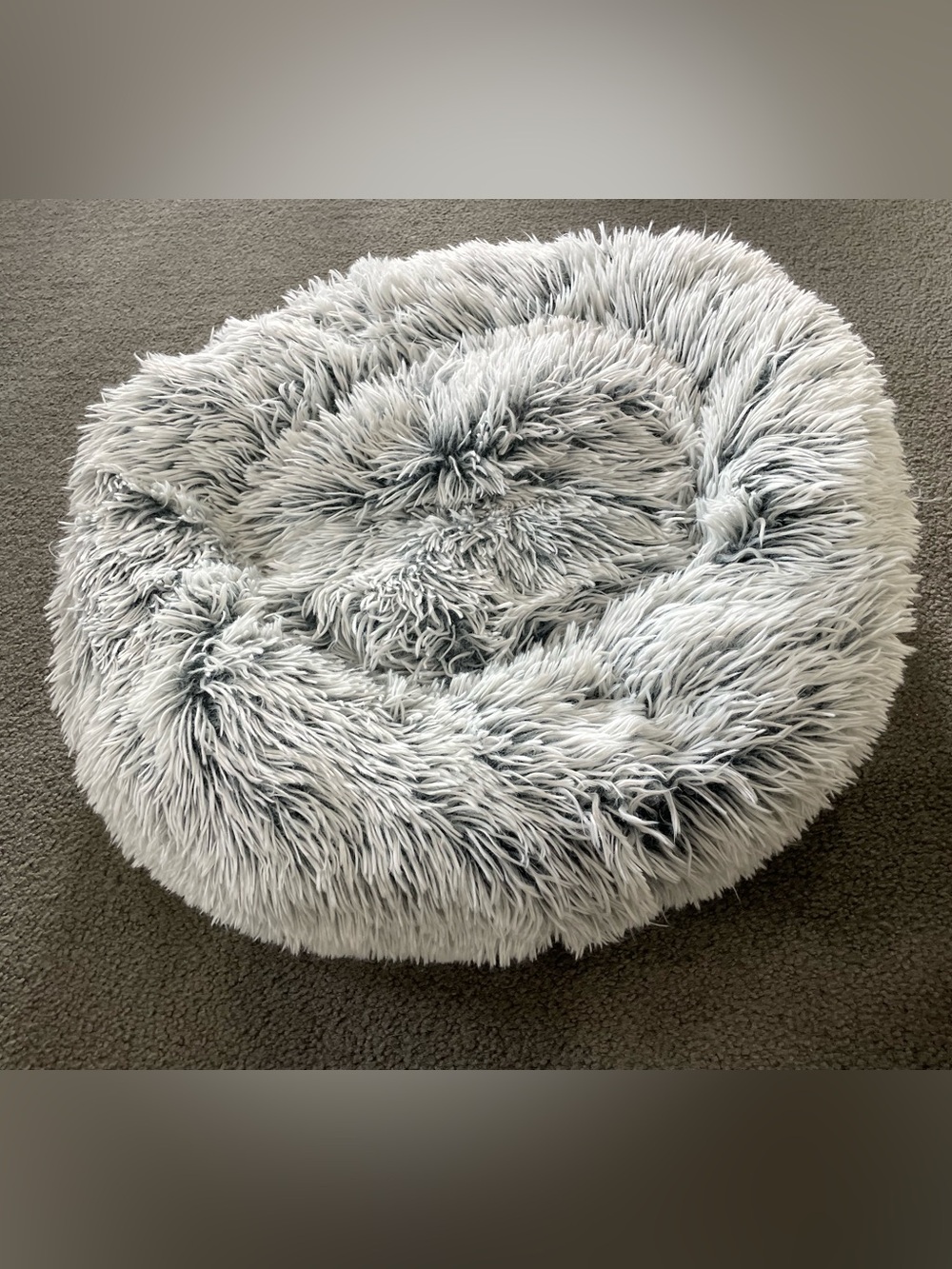 Dog Bed Donut Cuddler - Light Grey / Black - Great for Small to Medium Dogs